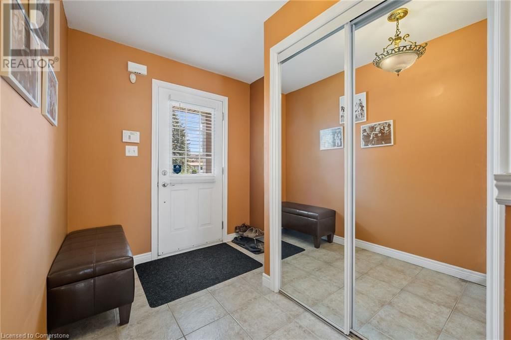 70 GARDEN AVENUE Image 23