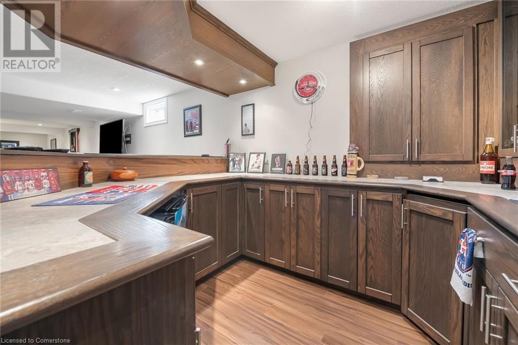 70 GARDEN AVENUE Image 30