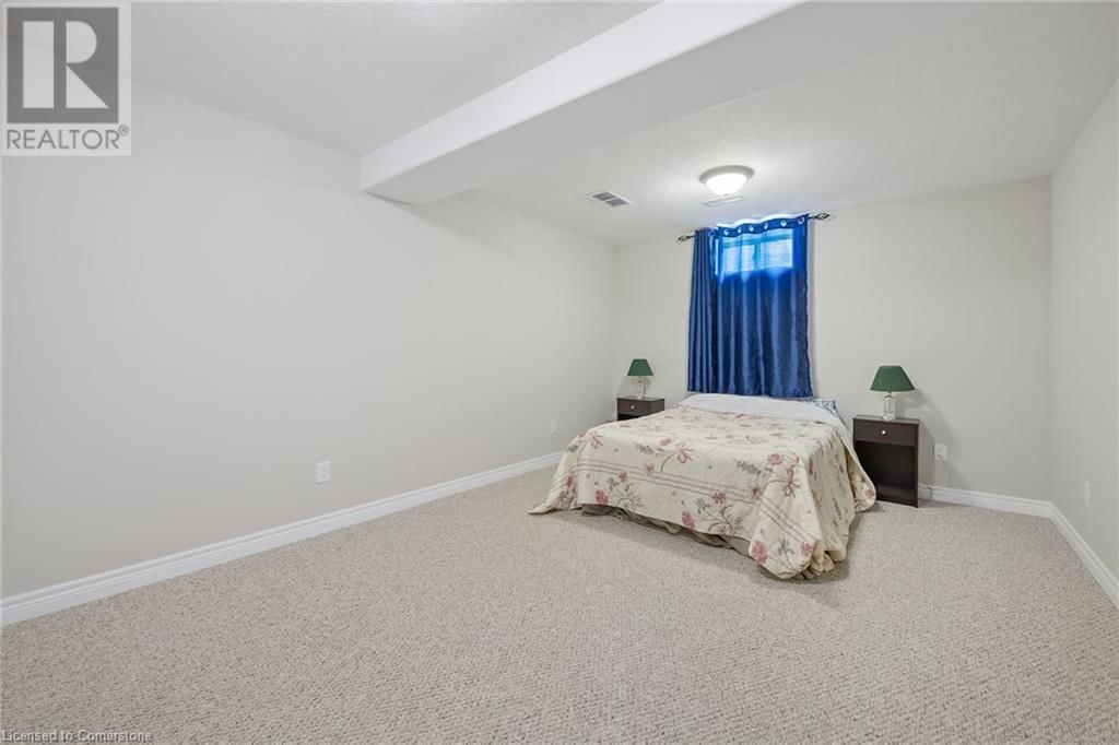 70 GARDEN AVENUE Image 38