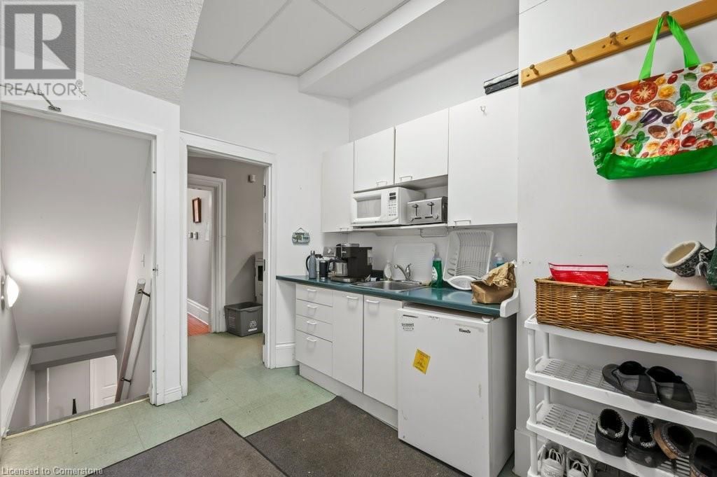 7 WATERLOO AVENUE Image 19