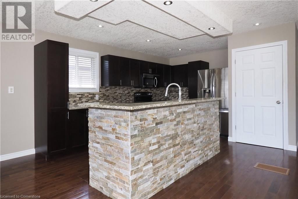 39 MARKWOOD DRIVE Image 12