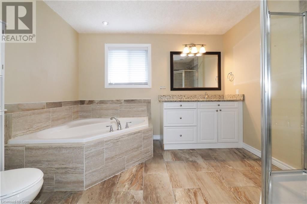 39 MARKWOOD DRIVE Image 21