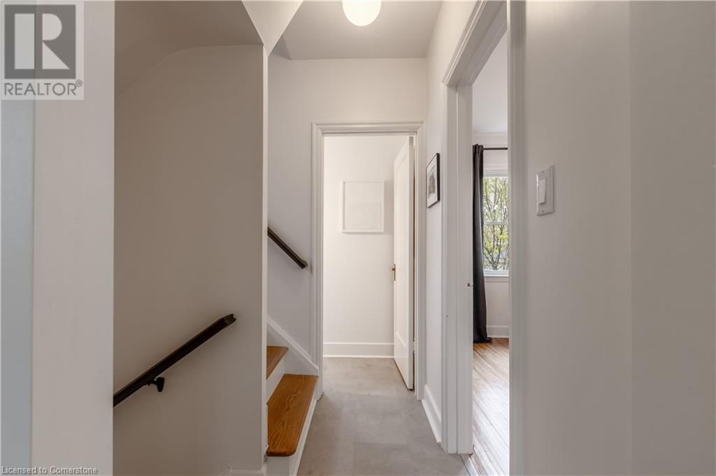 16 MILLEN AVENUE Image 10