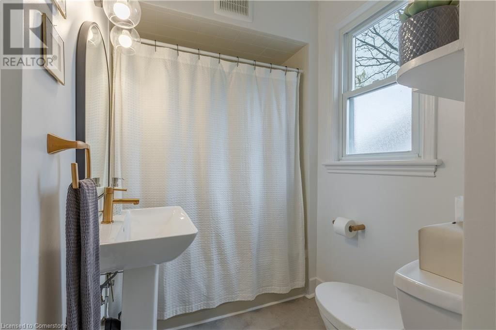16 MILLEN AVENUE Image 11