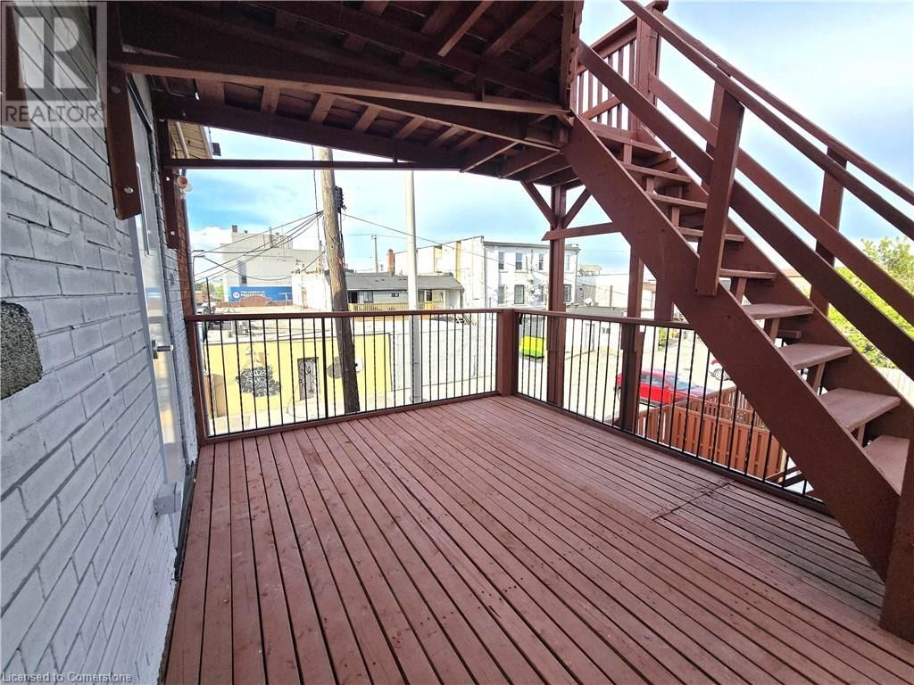2 - 300 BALMORAL AVENUE NORTH Image 13