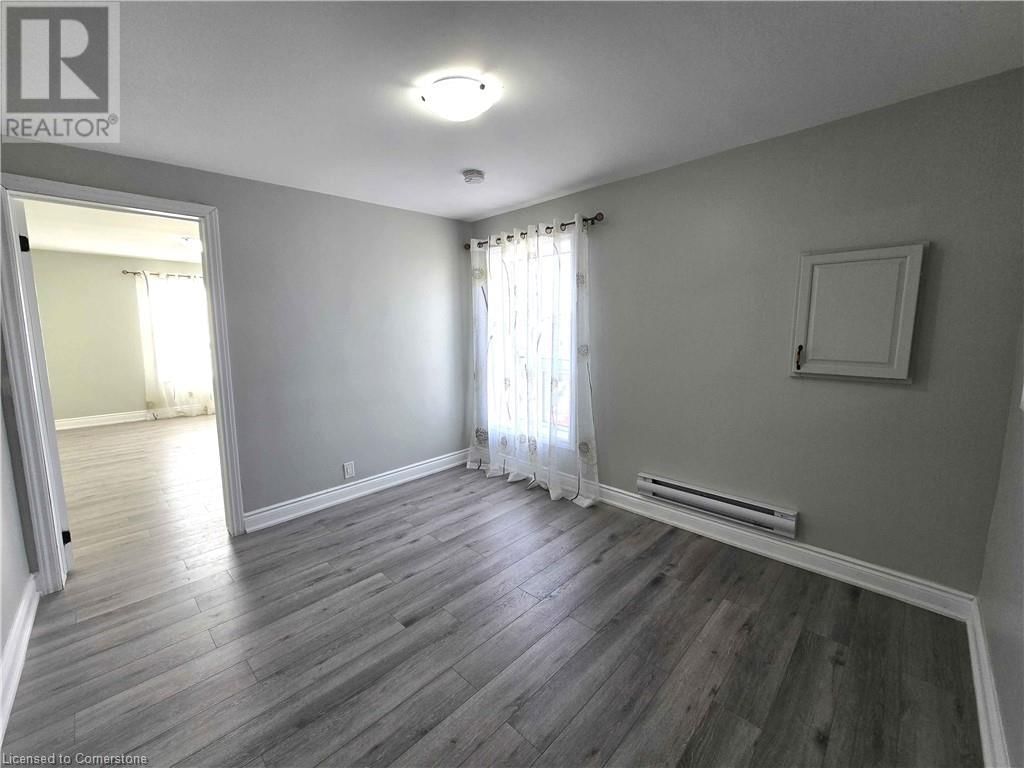 2 - 300 BALMORAL AVENUE NORTH Image 5