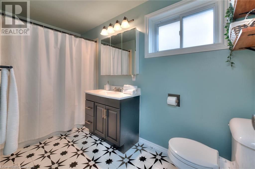 33 MCGARRY DRIVE Image 19