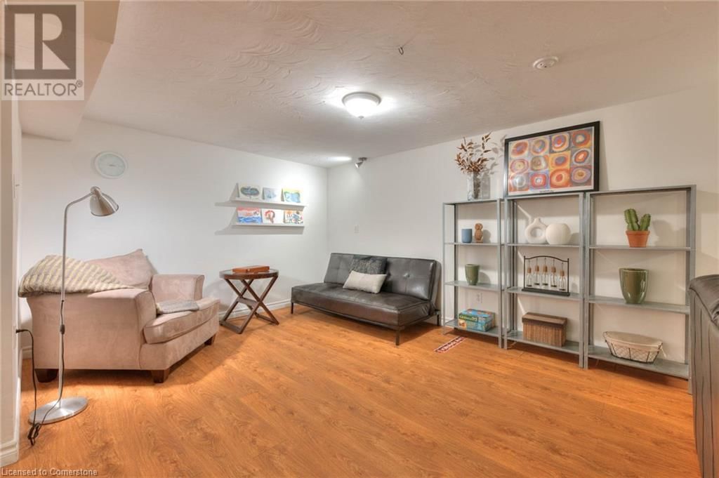 33 MCGARRY DRIVE Image 24