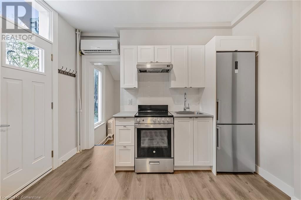 5 - 82 WELLAND AVENUE Image 1