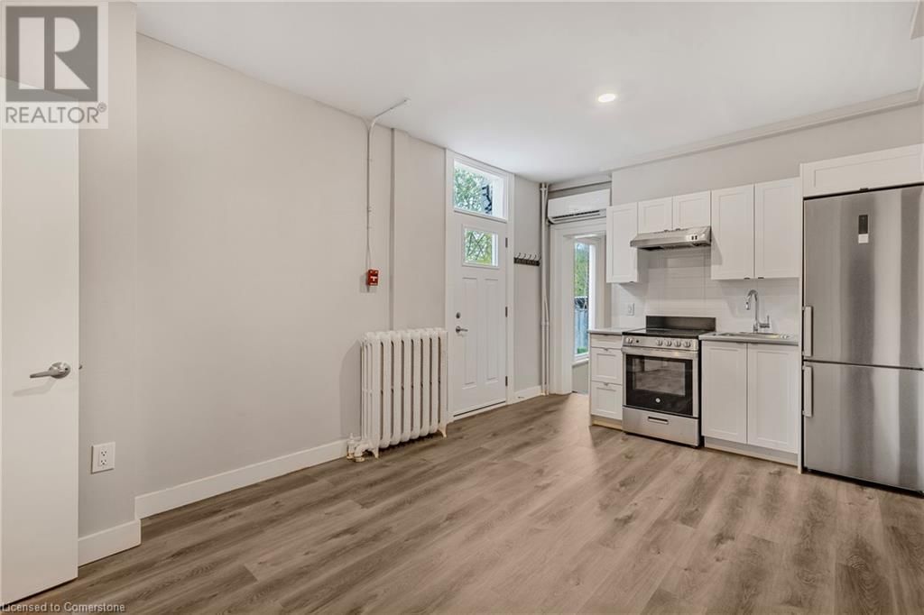 5 - 82 WELLAND AVENUE Image 4