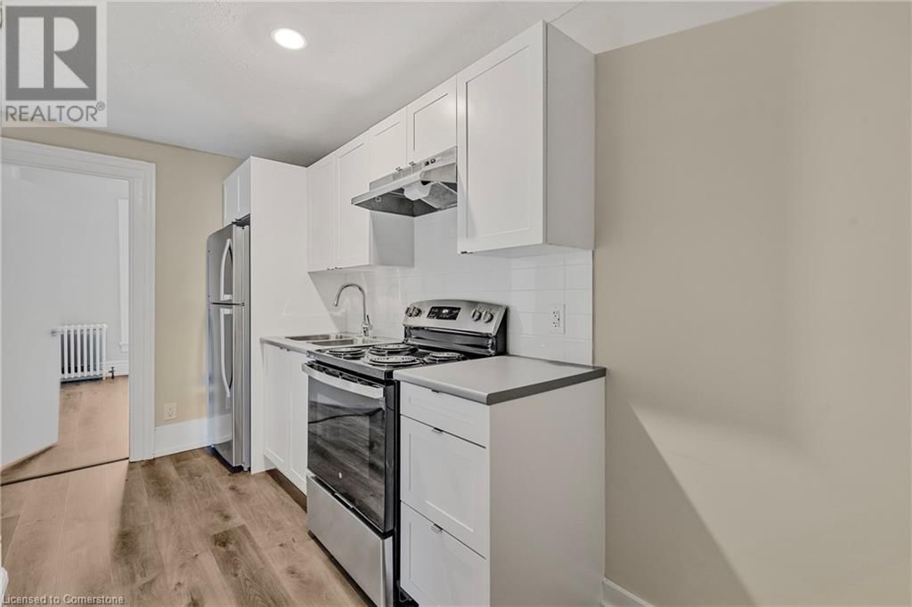 10 - 82 WELLAND AVENUE Image 12