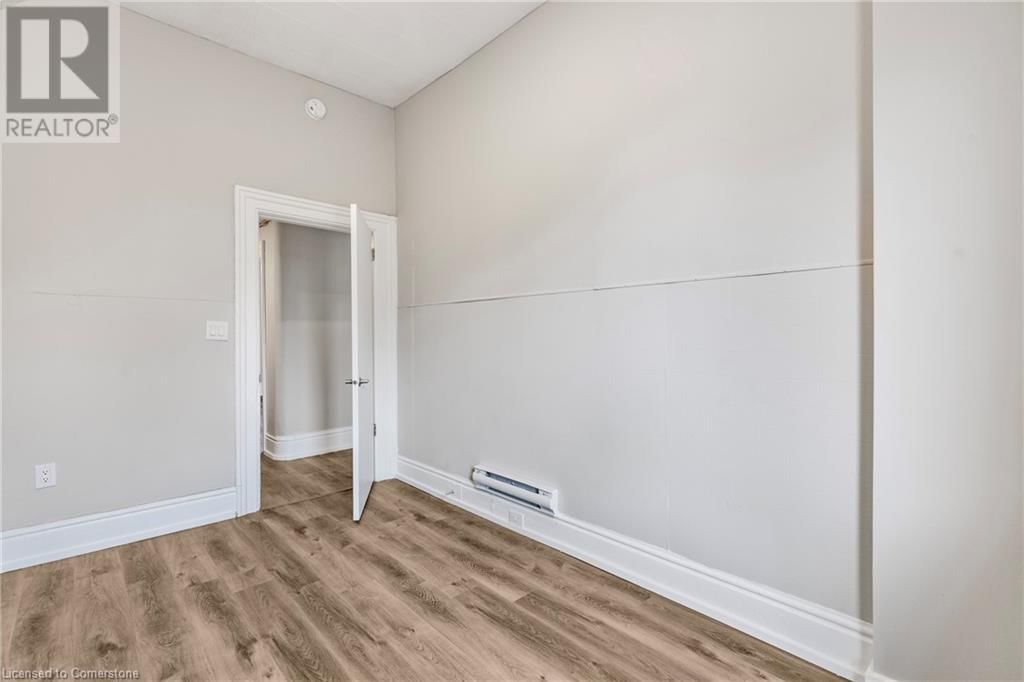 10 - 82 WELLAND AVENUE Image 15