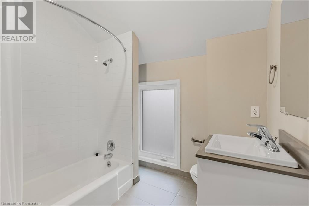 10 - 82 WELLAND AVENUE Image 17