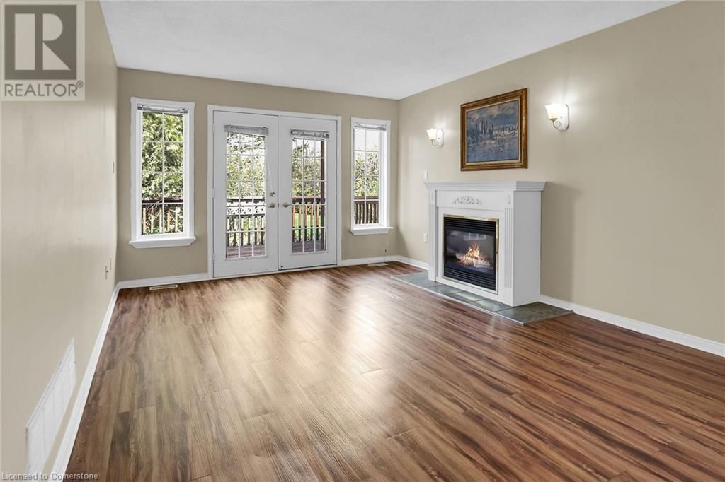 7 VILLAGE DRIVE Image 8
