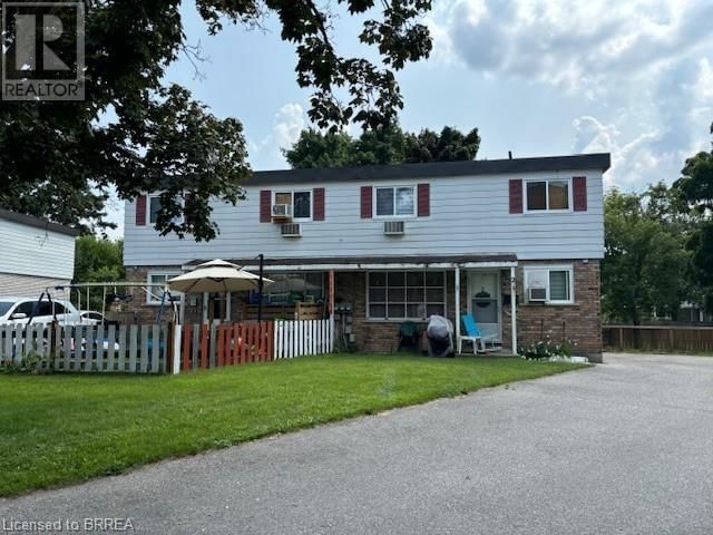 19 BRENDA COURT Image 1