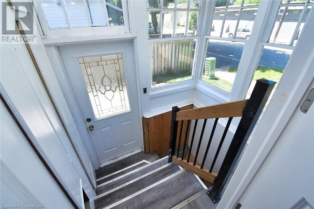 105 CATHARINE AVENUE Image 10