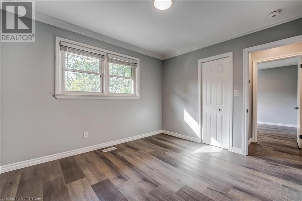 326 EAST 42ND STREET Image 15