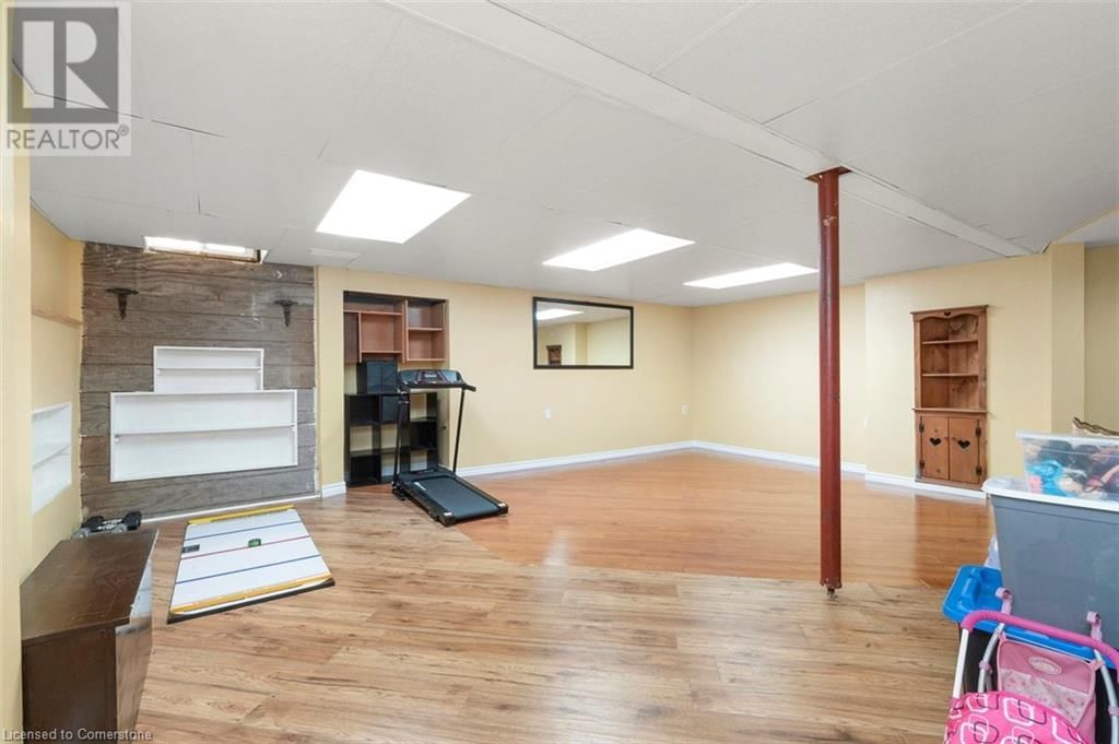 2054 HUNTERS WOOD DRIVE Image 38