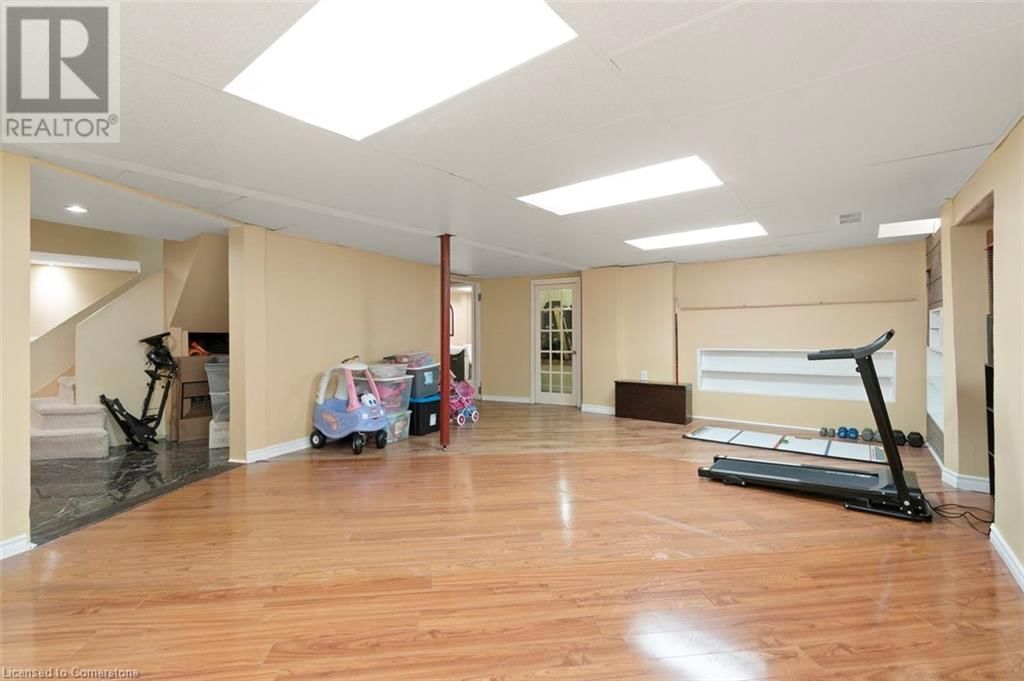 2054 HUNTERS WOOD DRIVE Image 40