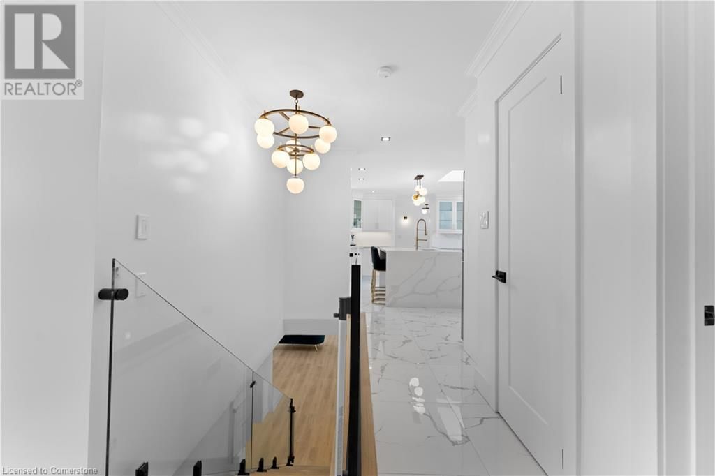 820 GLENWOOD AVENUE Image 32