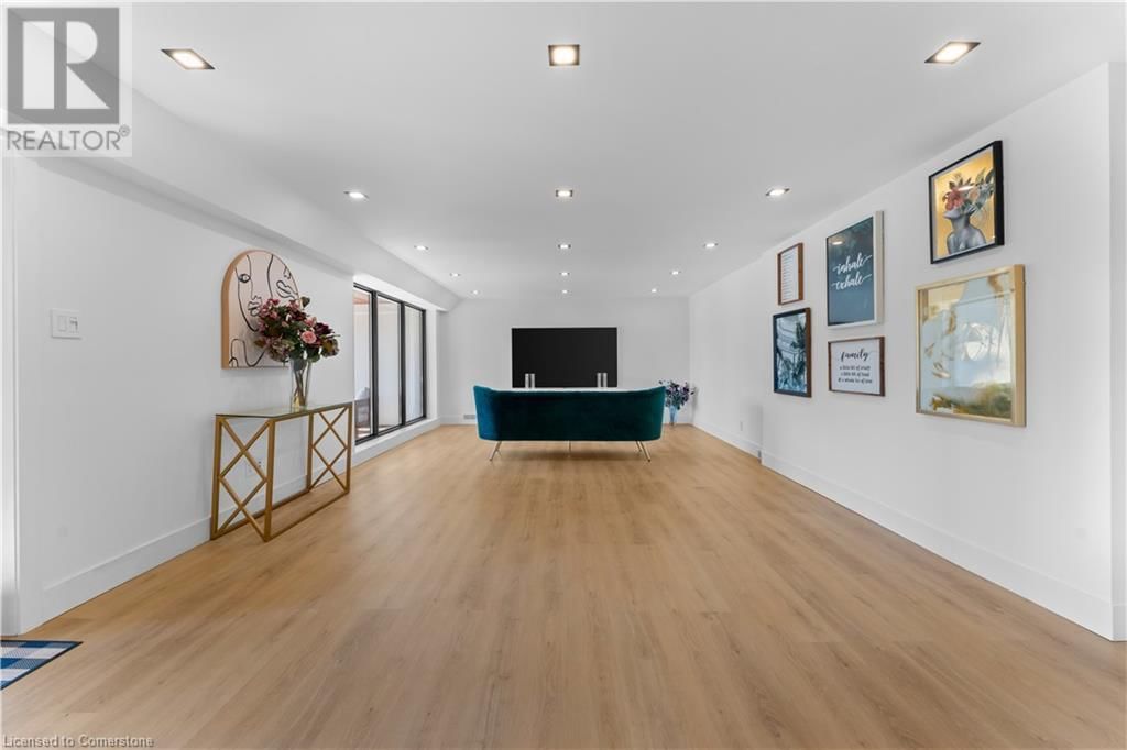 820 GLENWOOD AVENUE Image 36