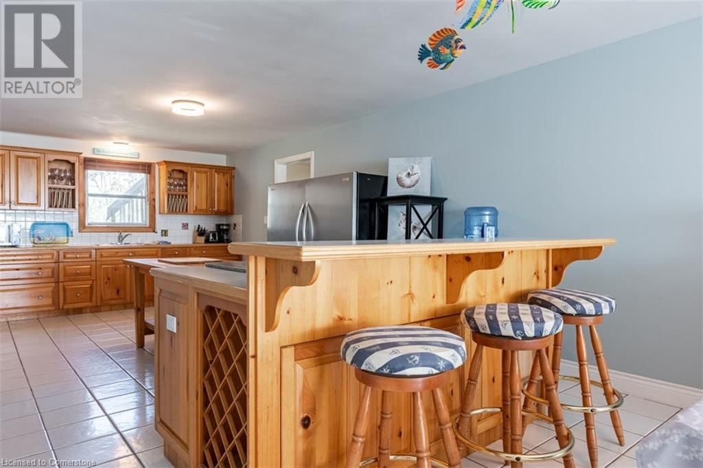 12241 LAKESHORE ROAD Image 11