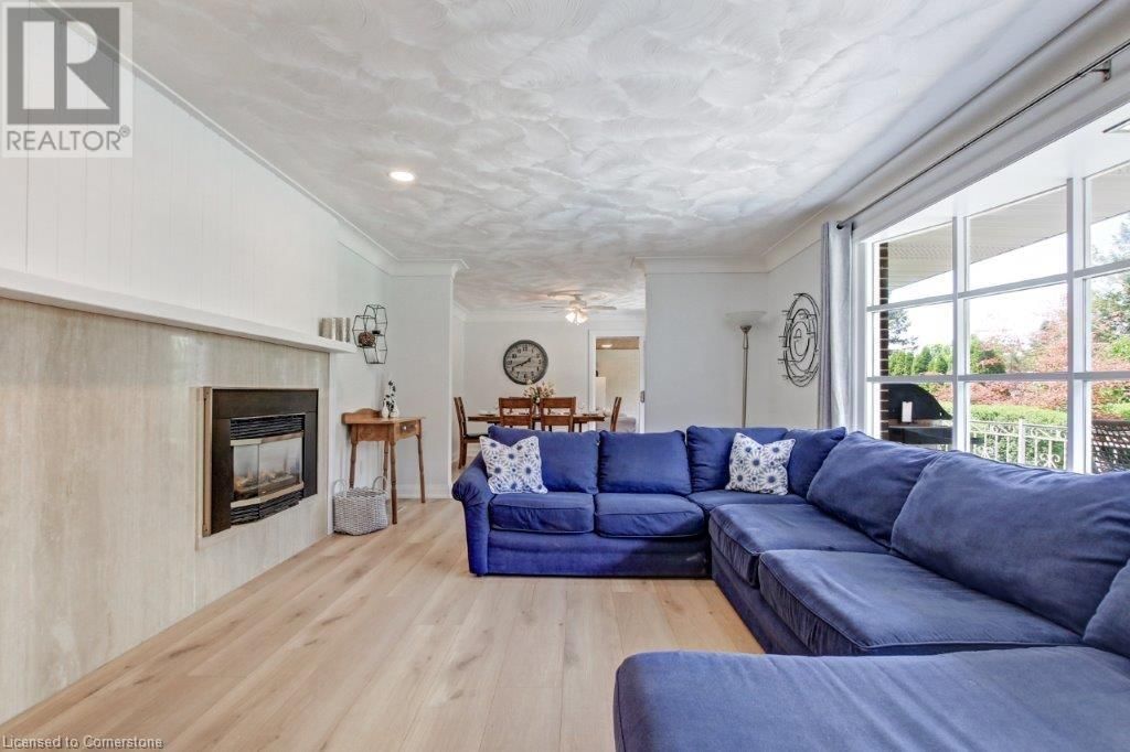 31 LYNNDALE ROAD Image 18