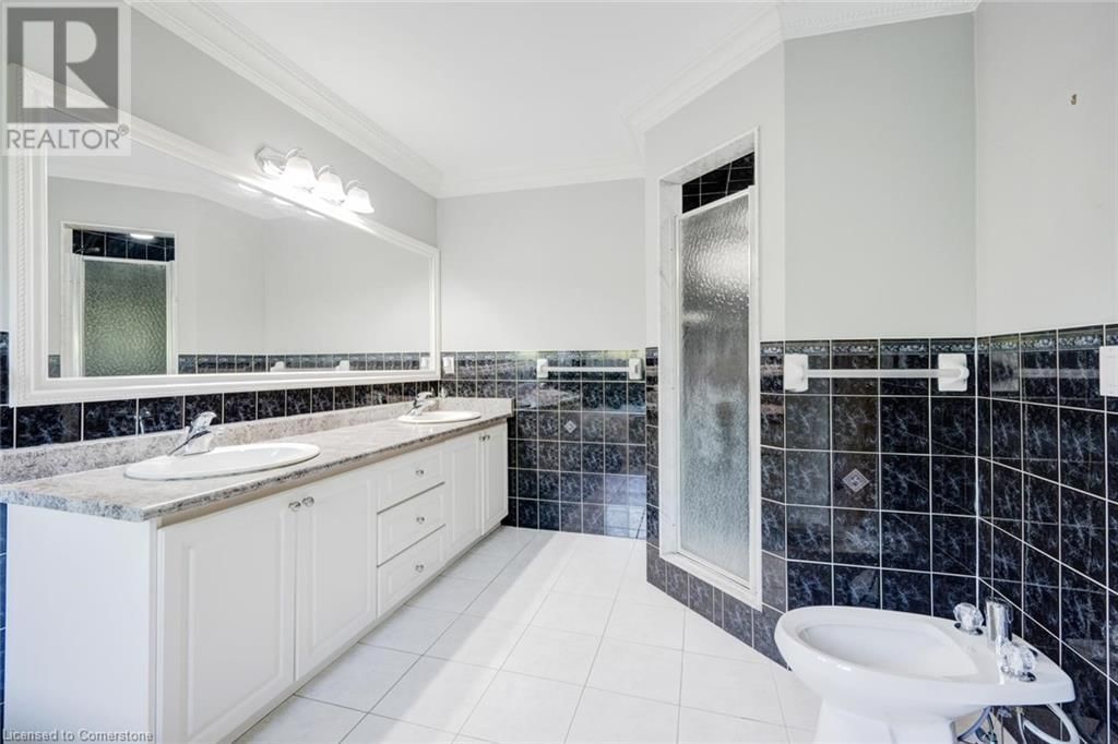 2031 ECKLAND COURT Image 28