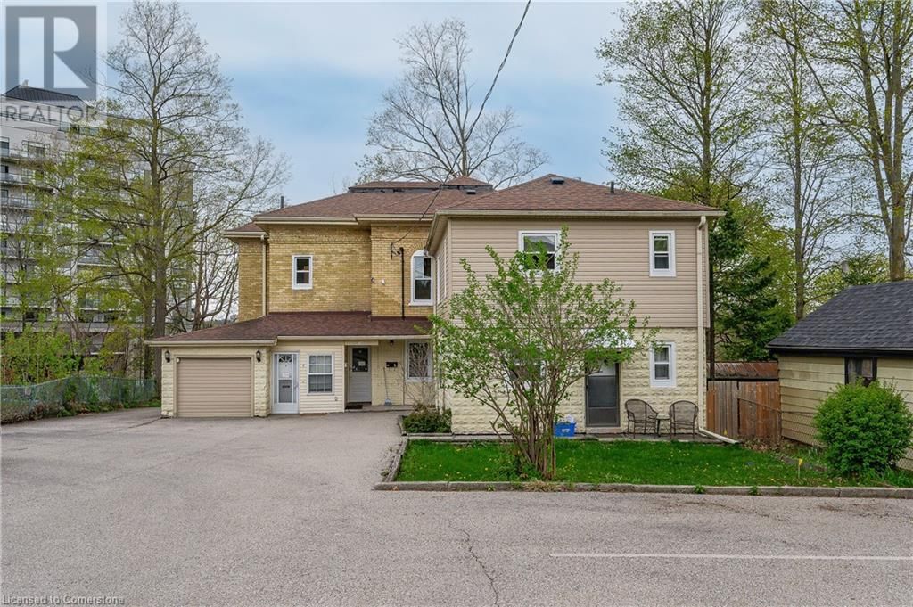100 ROSEVIEW AVENUE Image 2