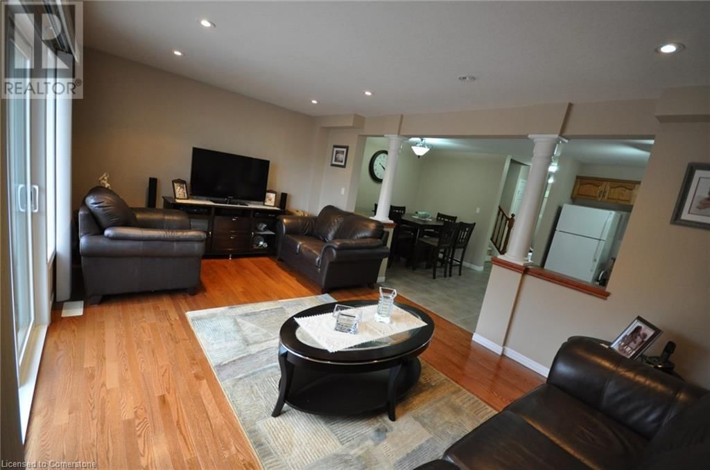 294 BRIARMEADOW DRIVE Image 10