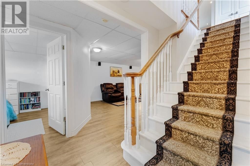 9488 NORTH CHIPPAWA ROAD Image 31