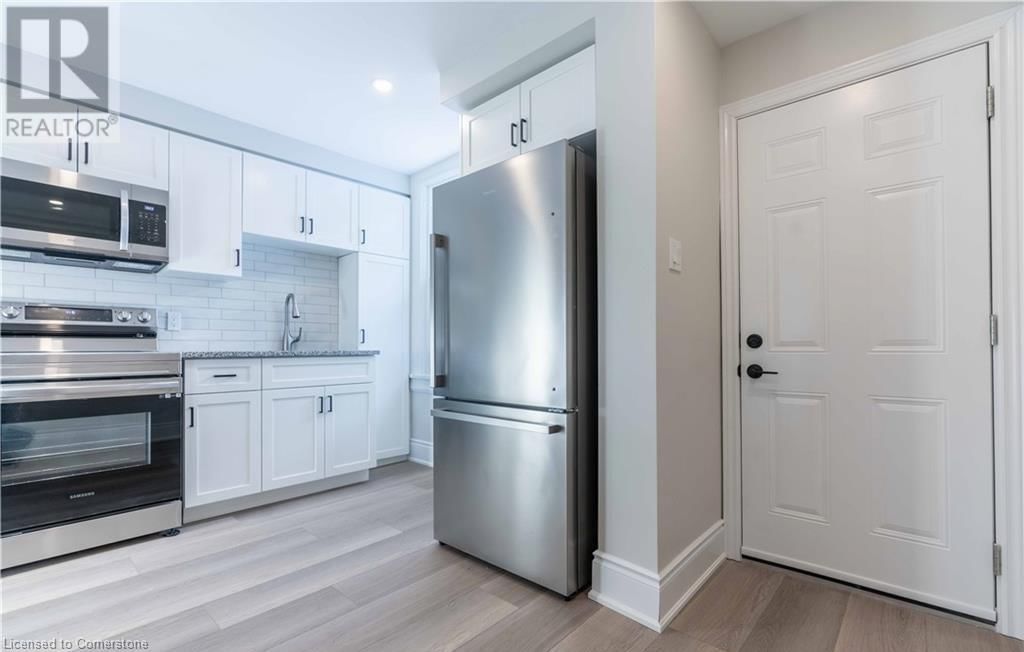 66 QUEEN STREET WEST Image 2