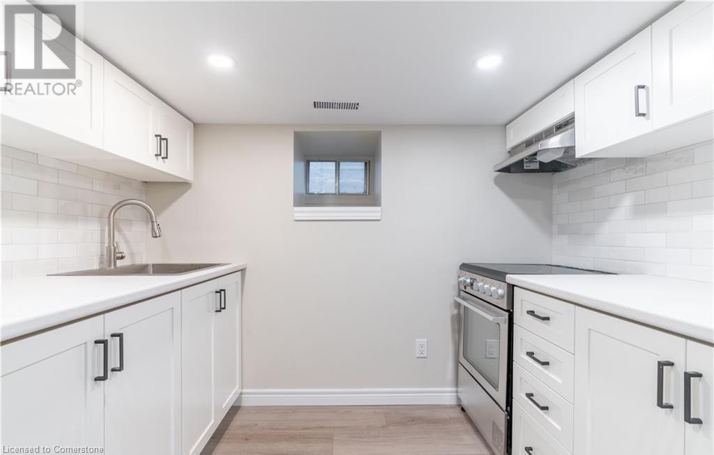 66 QUEEN STREET WEST Image 22