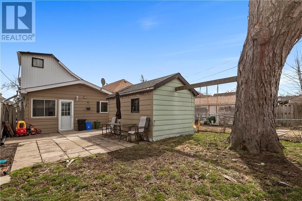 53 HOUGHTON AVENUE NORTH Image 28