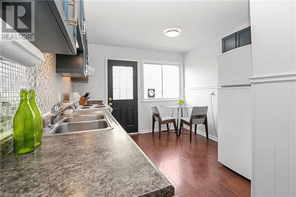 53 HOUGHTON AVENUE NORTH Image 7