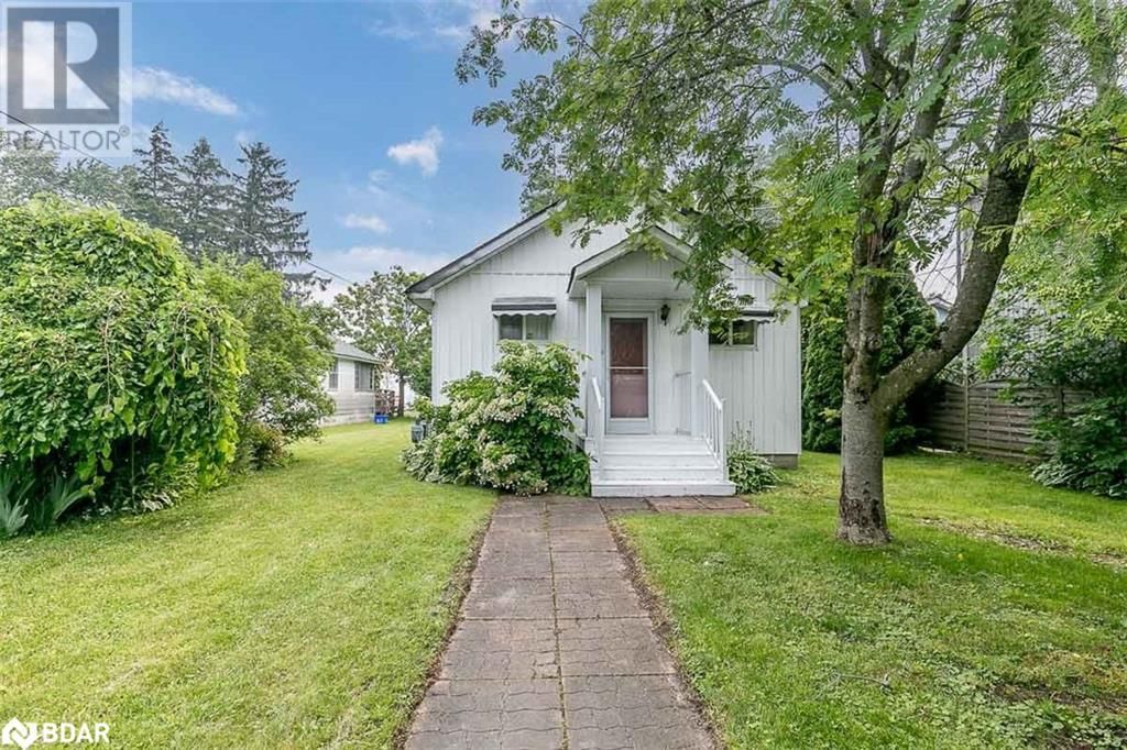 1283 MAPLE ROAD Image 2