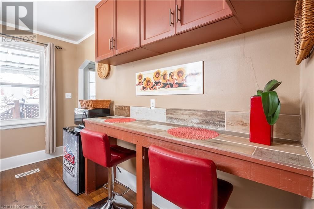 119 EAST 17TH STREET Image 12