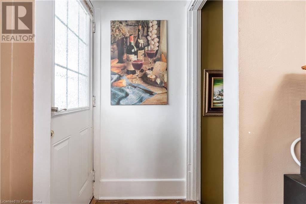 119 EAST 17TH STREET Image 15