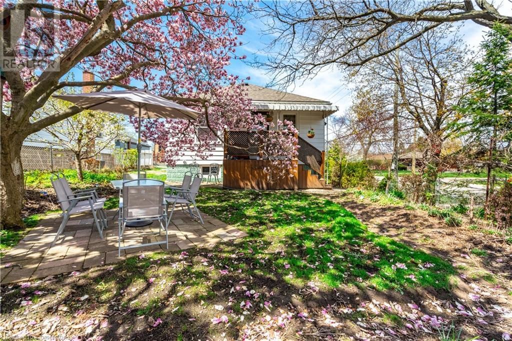 119 EAST 17TH STREET Image 30