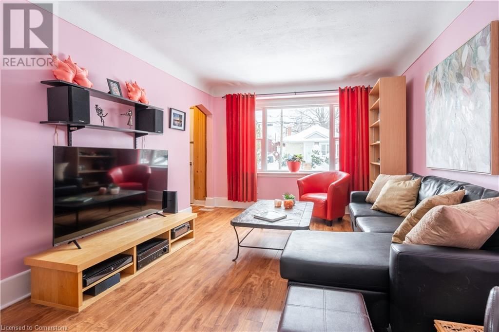 119 EAST 17TH STREET Image 7