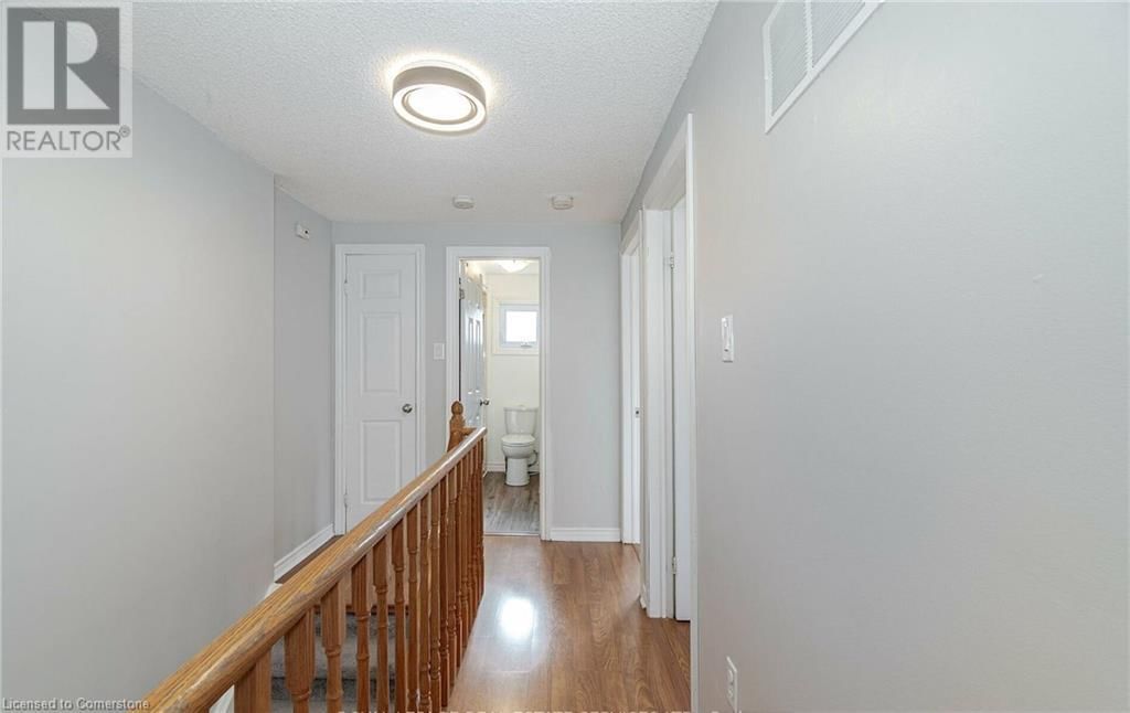 2046 GLENADA CRESCENT Image 19