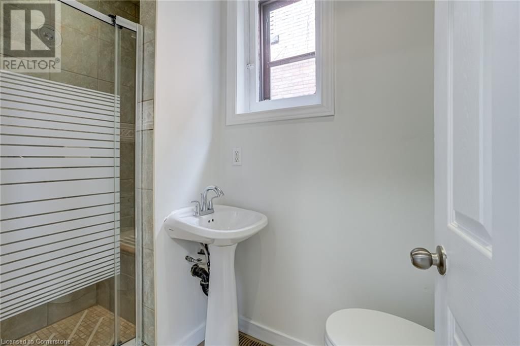 55 YOUNG STREET Image 12