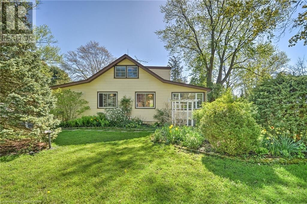 933 TWIN GABLES DRIVE DRIVE Image 12