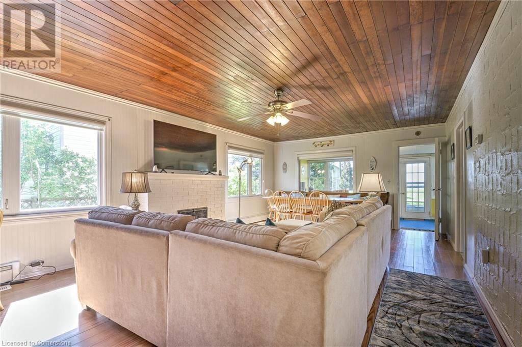 933 TWIN GABLES DRIVE DRIVE Image 17