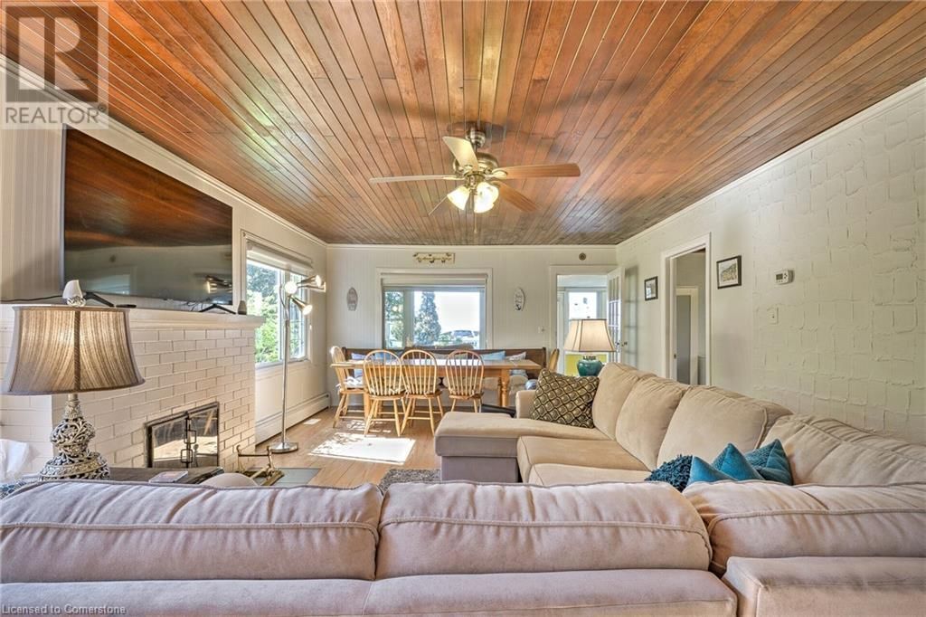 933 TWIN GABLES DRIVE DRIVE Image 18