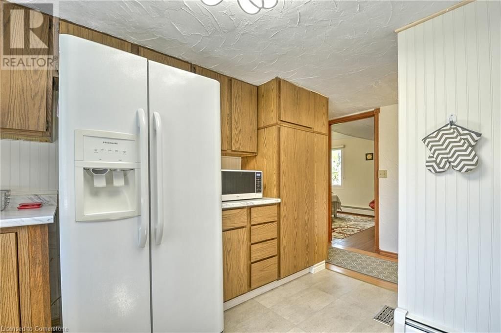 933 TWIN GABLES DRIVE DRIVE Image 24