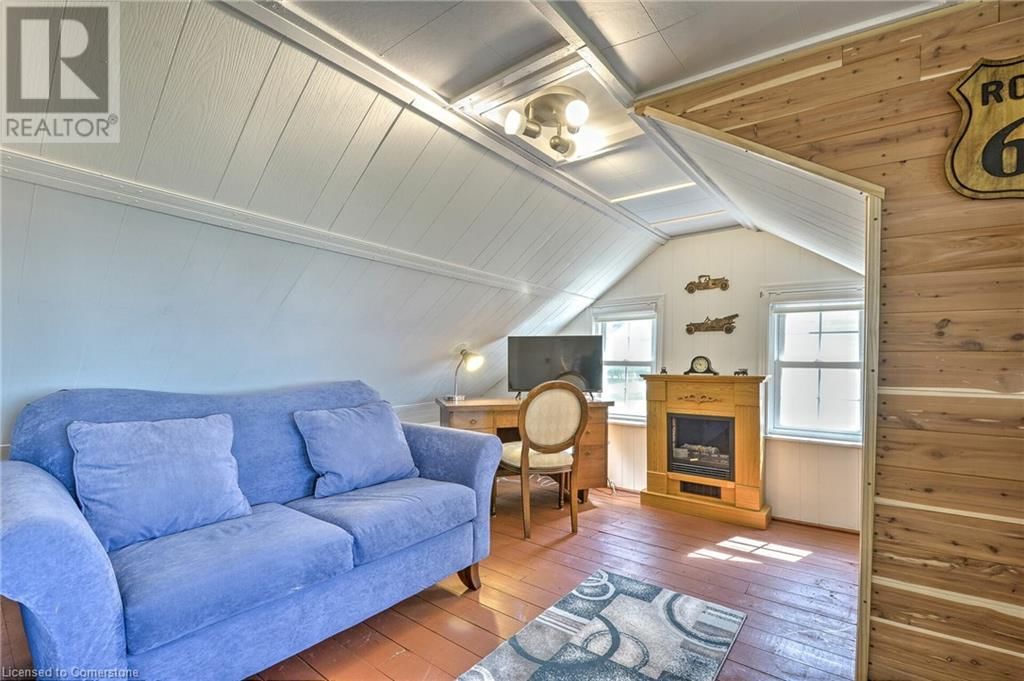 933 TWIN GABLES DRIVE DRIVE Image 34