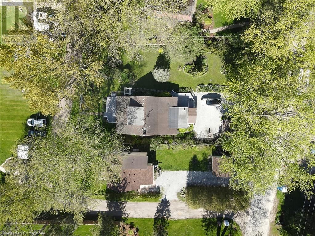 933 TWIN GABLES DRIVE DRIVE Image 41