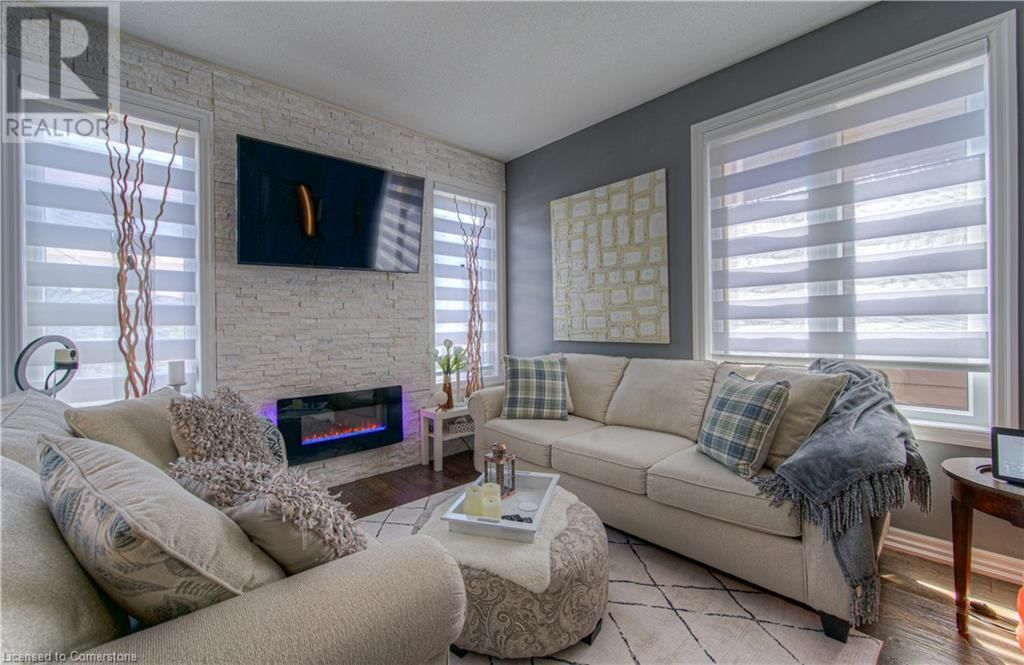 32 FORBES TERRACE Image 15