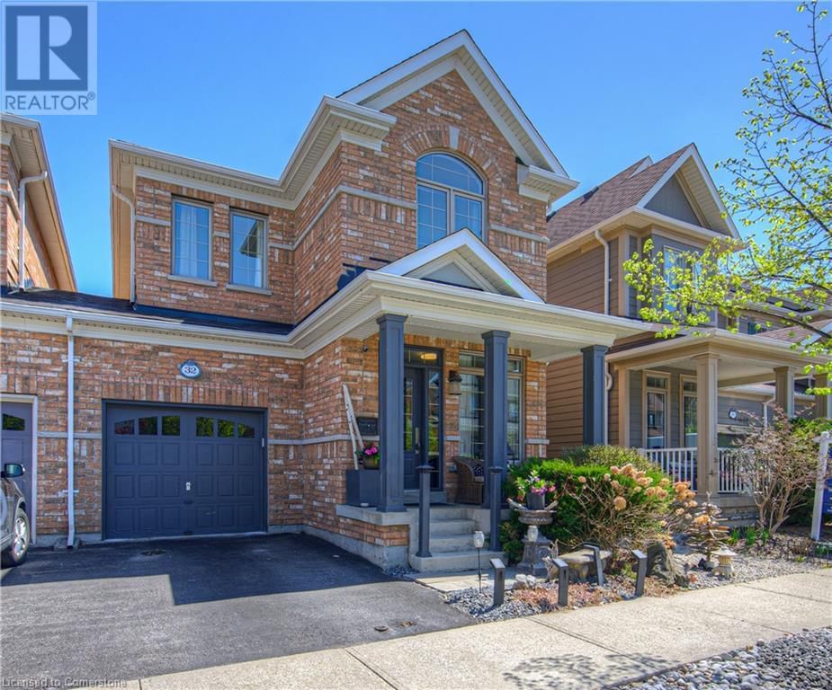 32 FORBES TERRACE Image 2
